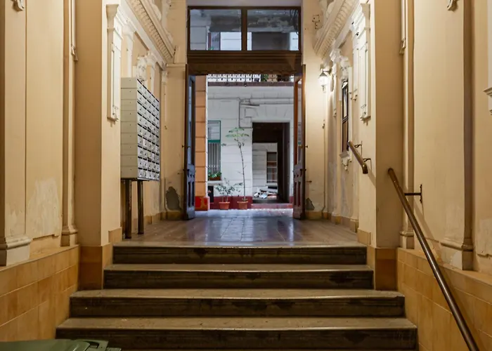 Appartement Three Collection